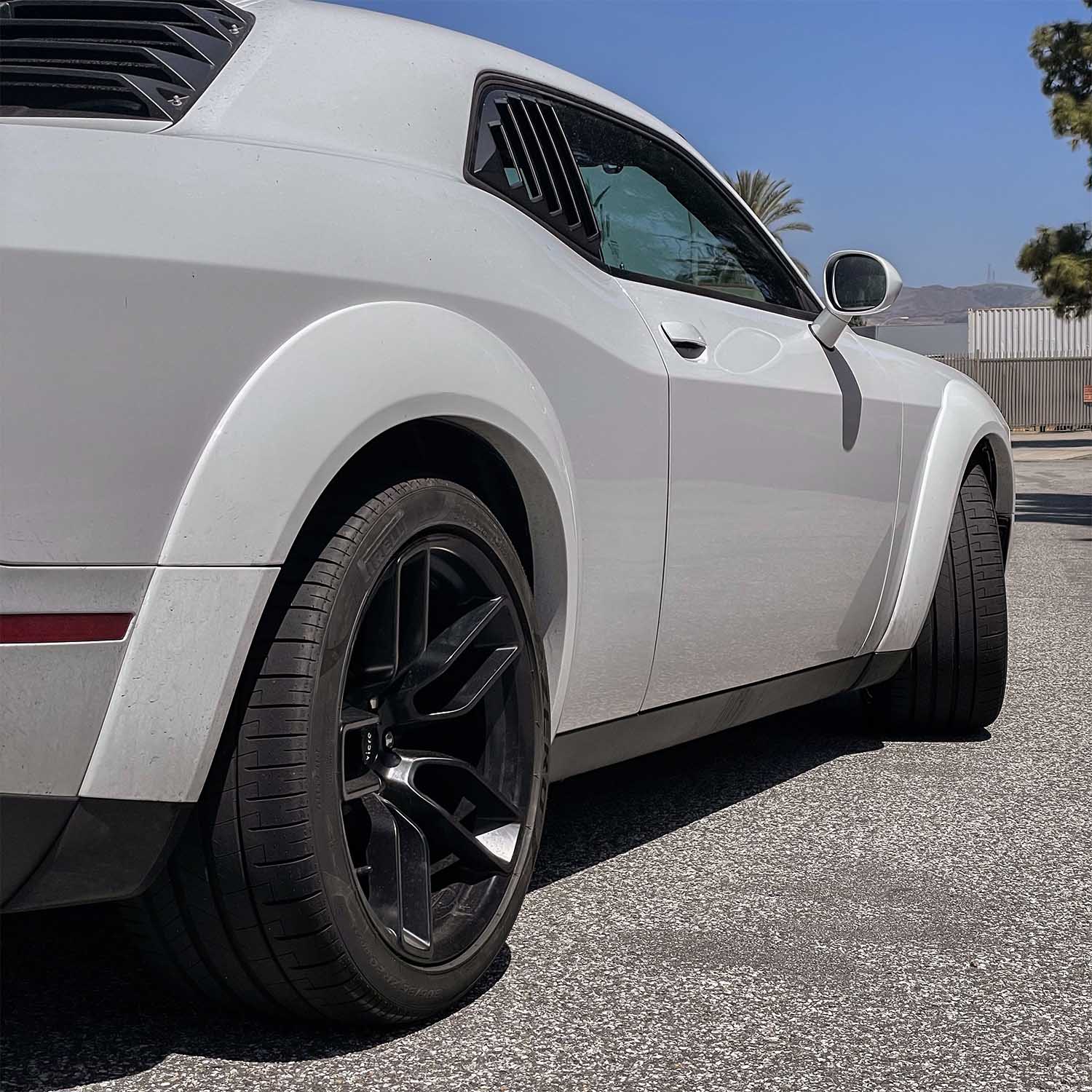 White Dodge Challenger Widebody x Hellcat Redeye Style Widebody Matte Black